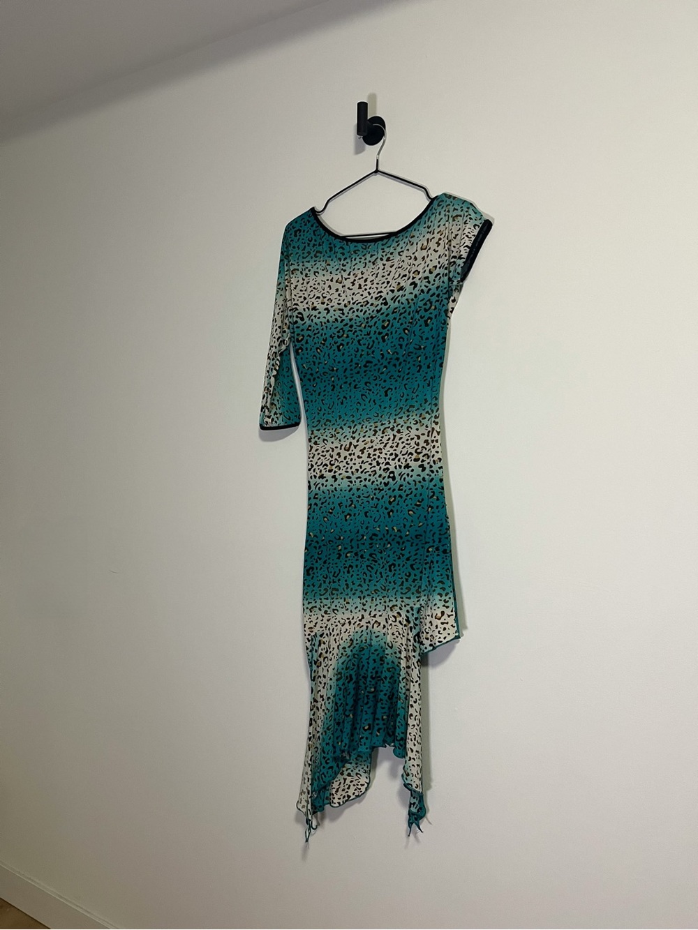 y2k blue cheetah print asymmetrical mini dress